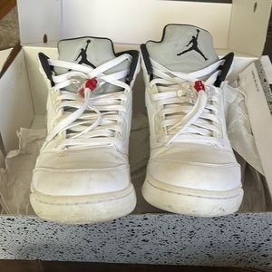 Air Jordan Supreme 11